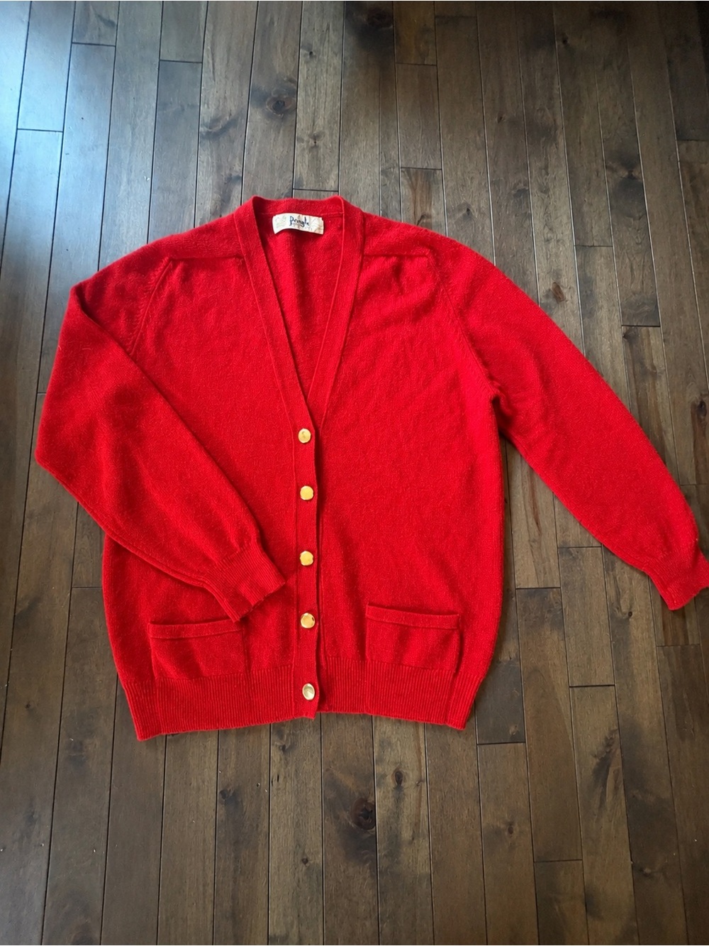 Vintage Pringle of Scotland Red 100% Lambswool Cardigan – Made in Scotland